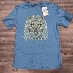 NWT Nike Blue Graphic LeBron James Men's Shirt